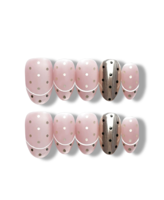 Chiffon Knot · Finger Nail