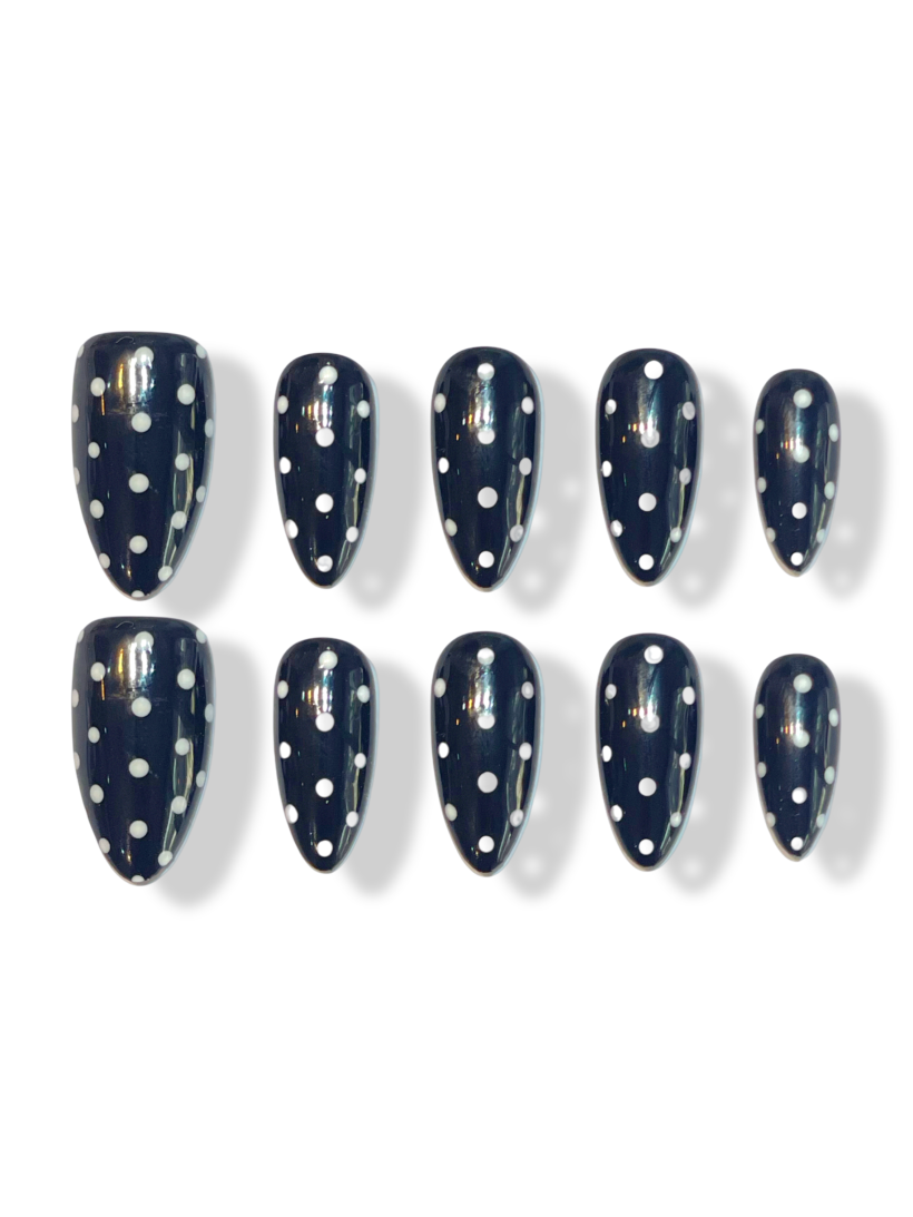 Bubble Bubble	· Finger Nail