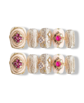 Vintage Gem · Finger Nail