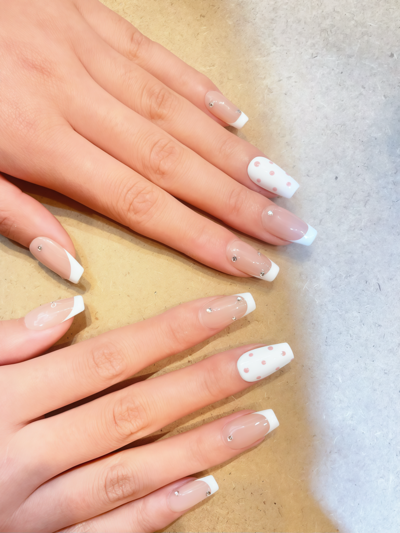 Cone Polka · Finger Nail - Image 3